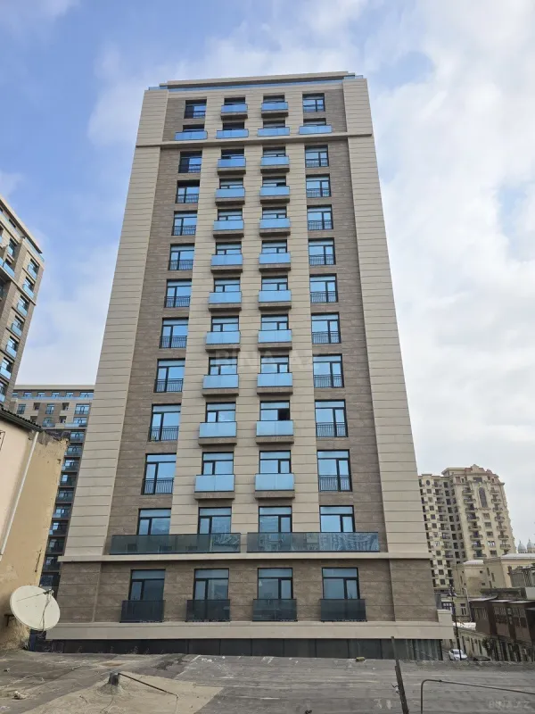 Satılır 2 otaqlı mənzil 60 m²