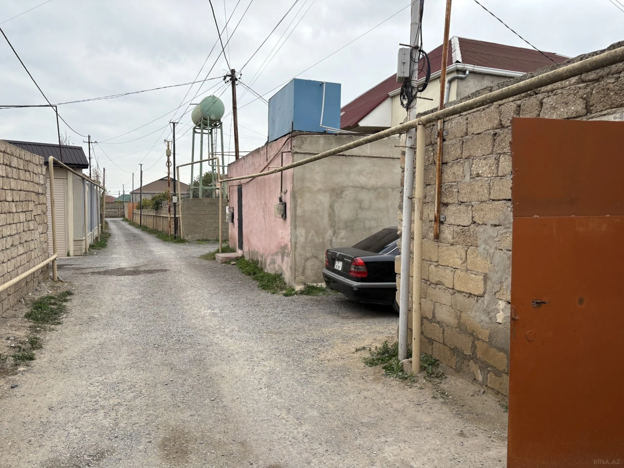 Satılır 1 otaqlı həyət evi 25 m²