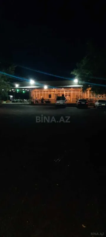 Satılır obyekt 600 m²