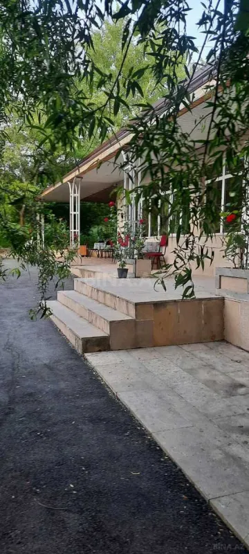 Satılır obyekt 600 m²