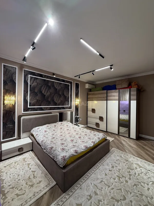 Satılır 5 otaqlı həyət evi 156 m²
