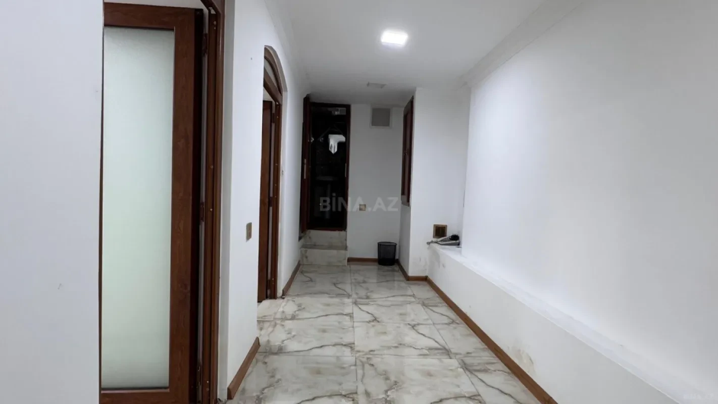 Satılır 2 otaqlı ofis 40 m²