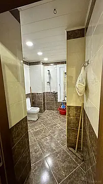 Kirayə verilir obyekt 185 m²