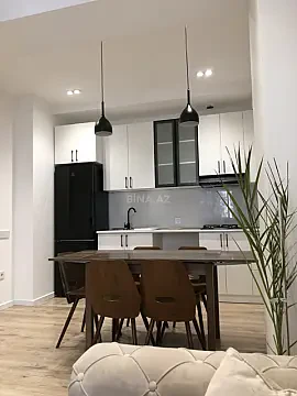 Kirayə verilir 2 otaqlı mənzil 55 m²