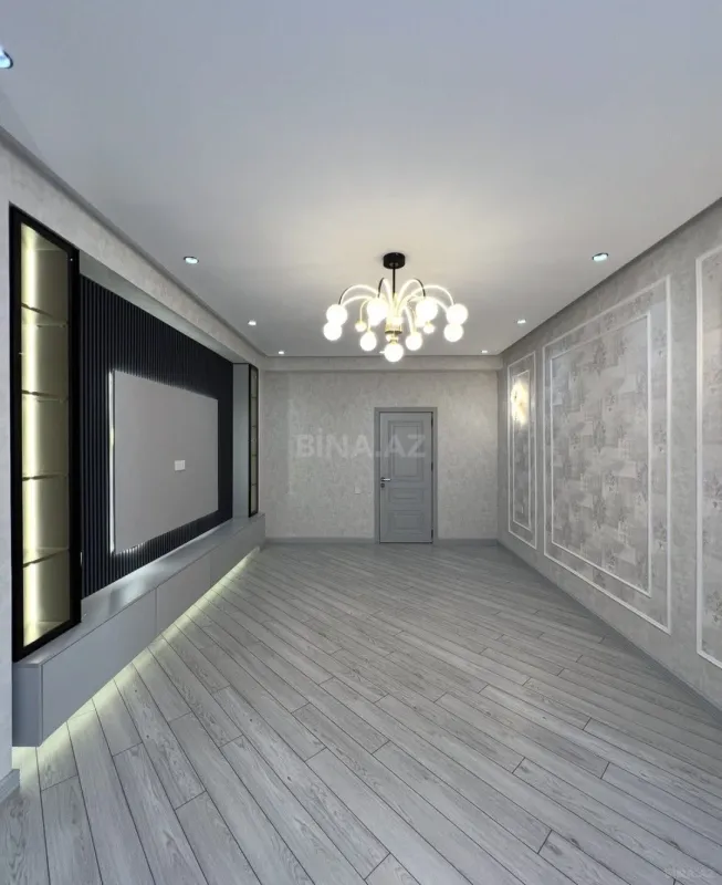 Satılır 3 otaqlı mənzil 123 m²