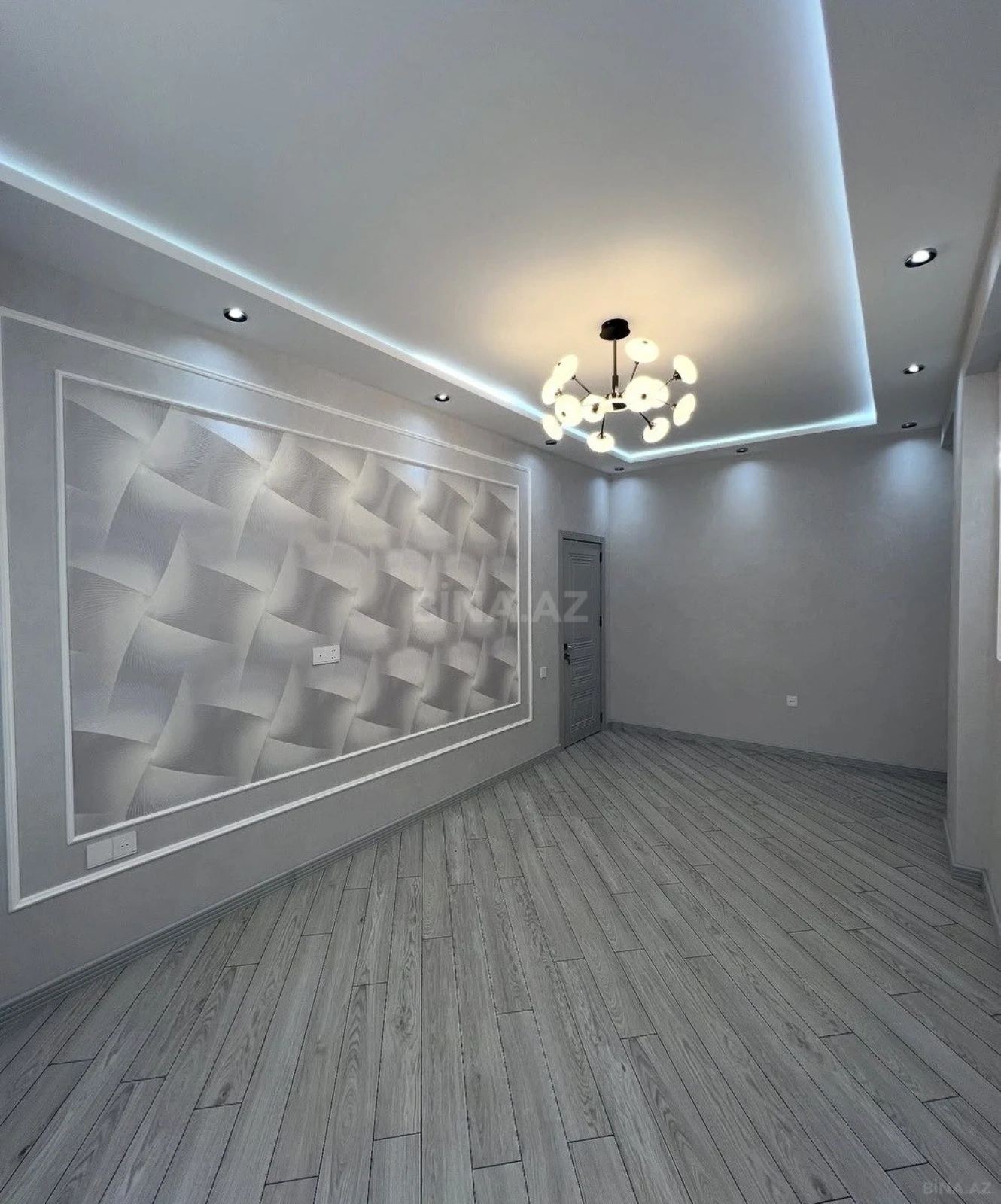 Satılır 3 otaqlı mənzil 123 m²