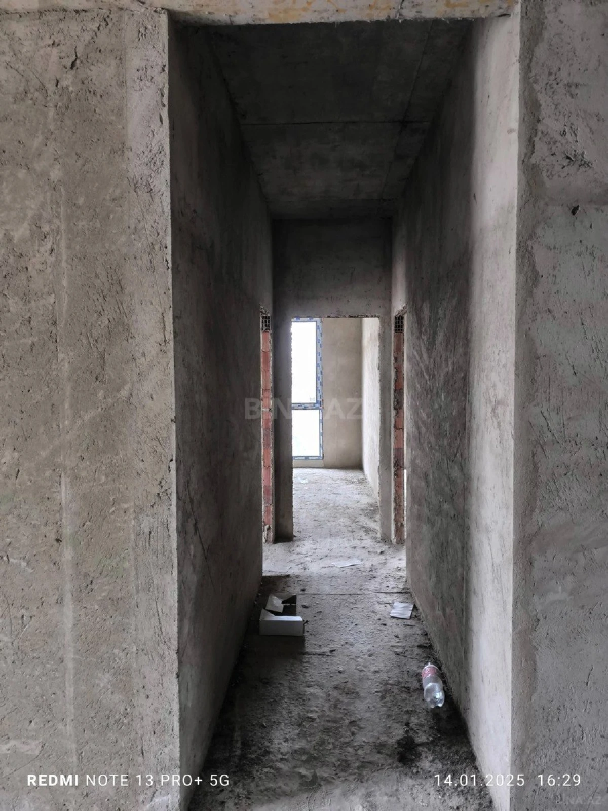 Satılır 3 otaqlı mənzil 127 m²