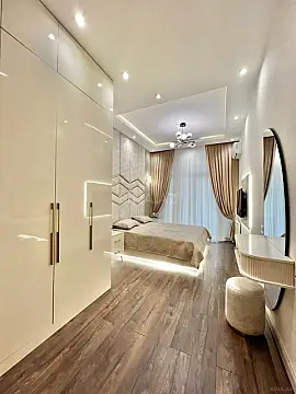 Kirayə verilir 2 otaqlı mənzil 70 m²