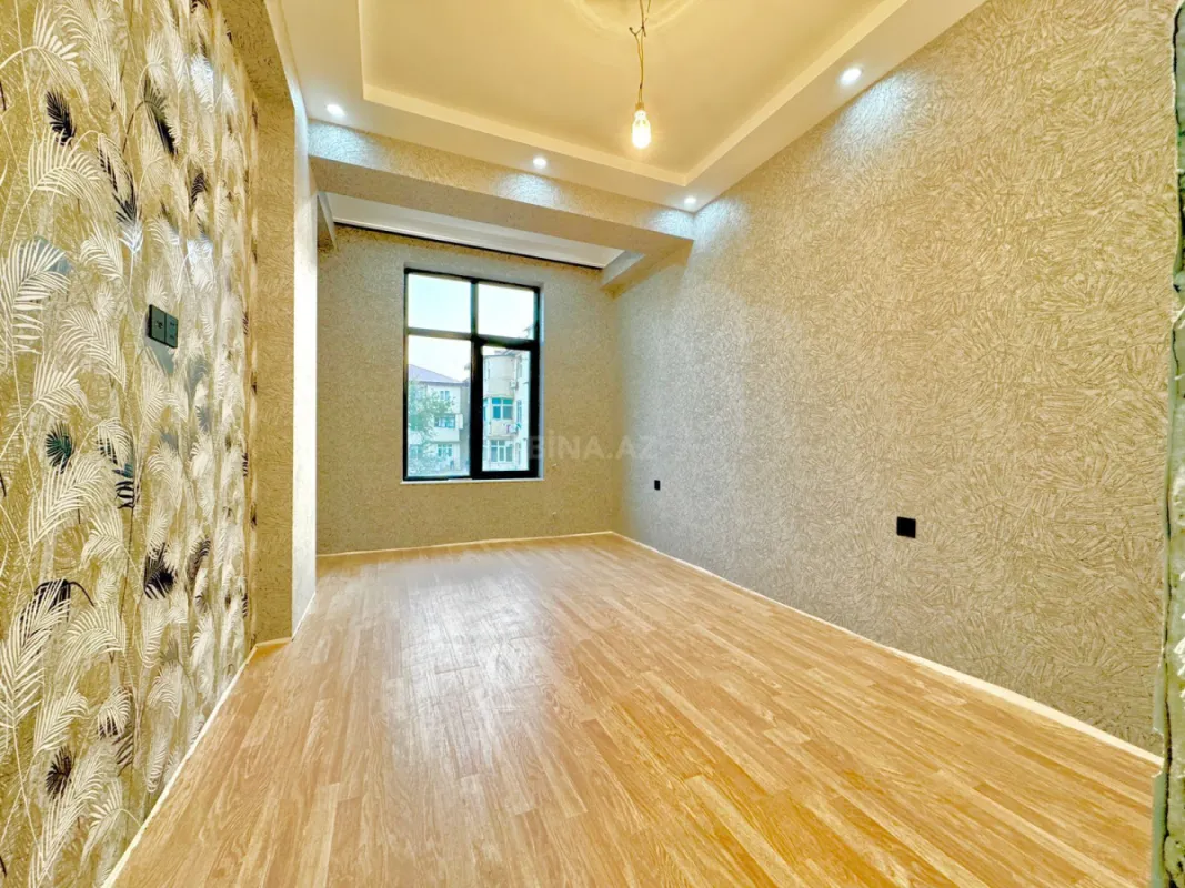 Satılır 3 otaqlı mənzil 92 m²