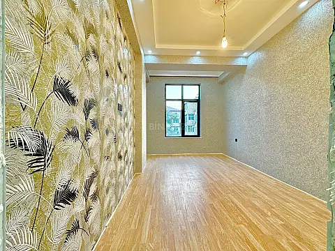 Satılır 3 otaqlı mənzil 92 m²