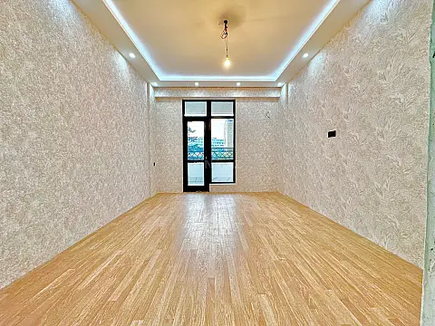 Satılır 3 otaqlı mənzil 92 m²