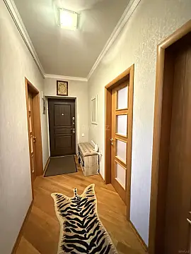 Satılır 4 otaqlı mənzil 120 m²