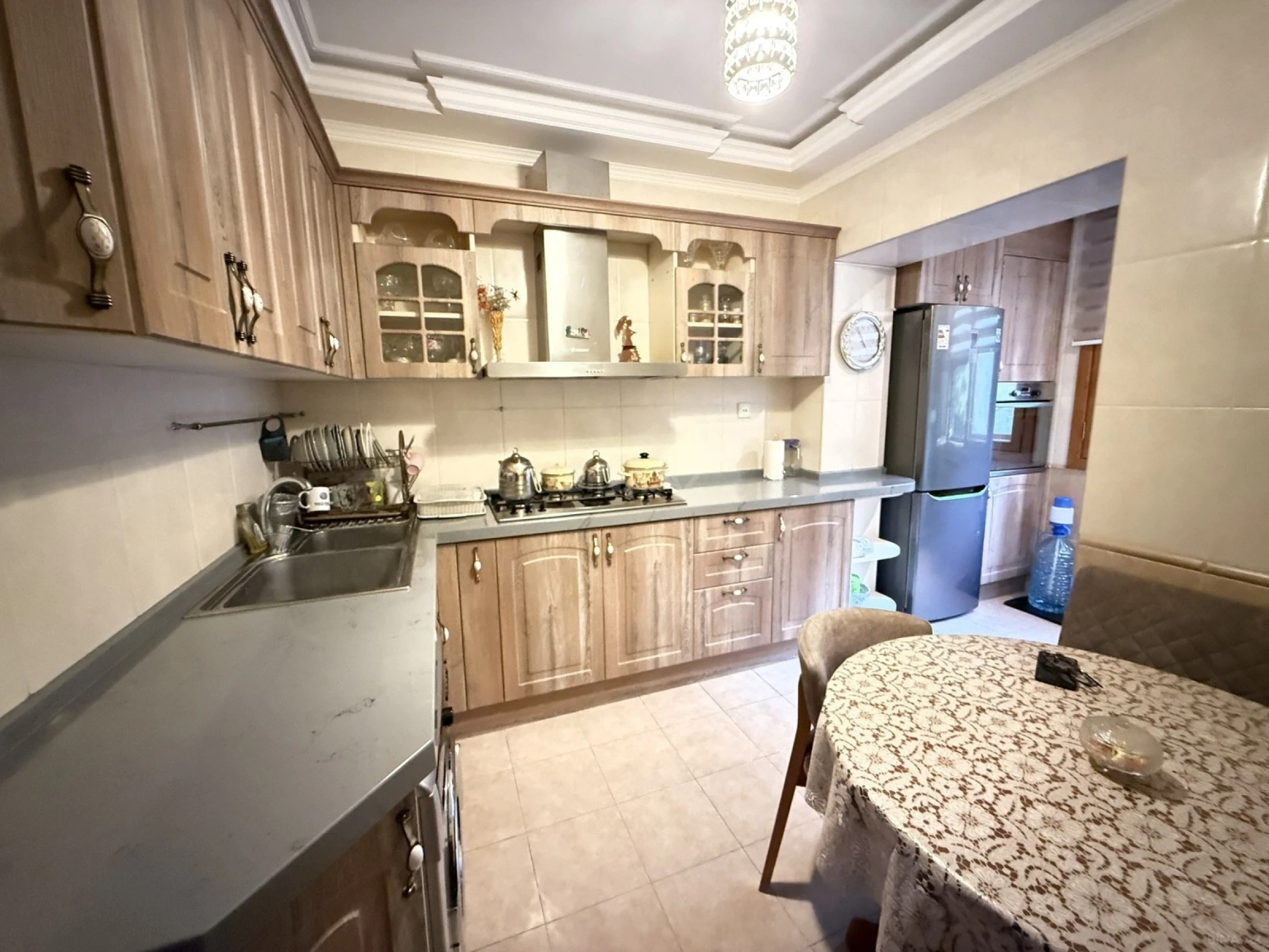 Satılır 4 otaqlı mənzil 120 m²