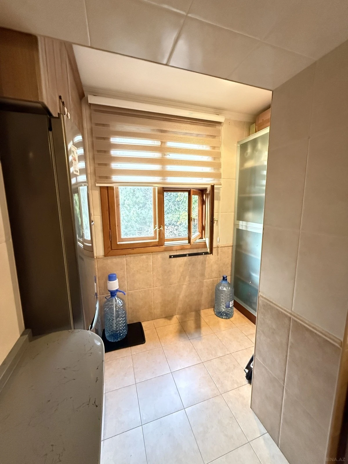 Satılır 4 otaqlı mənzil 120 m²