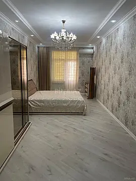 Kirayə verilir 3 otaqlı mənzil 155 m²
