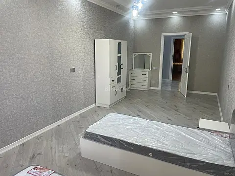 Kirayə verilir 3 otaqlı mənzil 155 m²