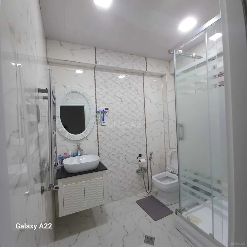 Satılır 2 otaqlı mənzil 75 m²