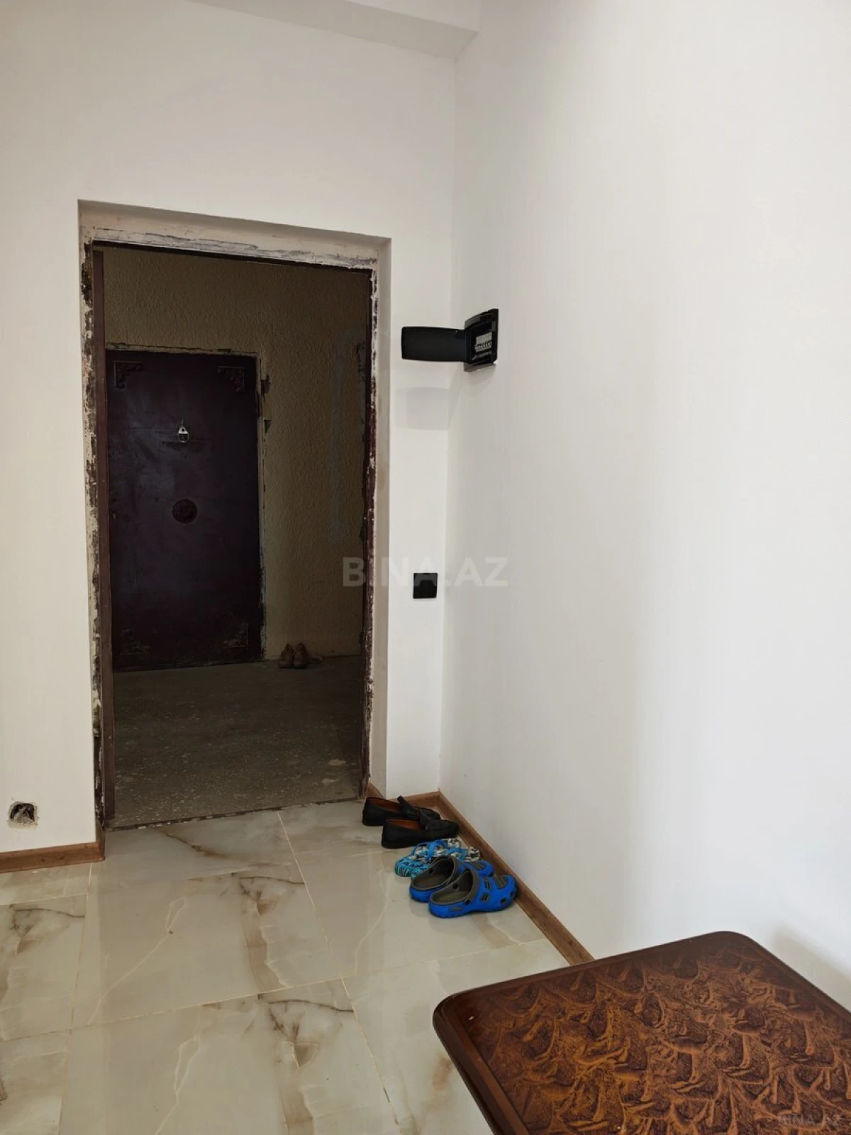 Satılır 2 otaqlı mənzil 72 m²