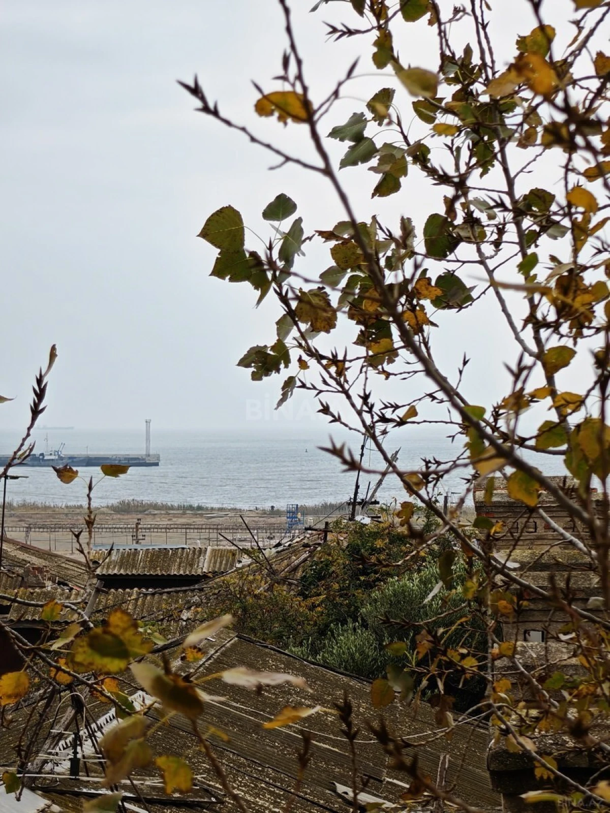 Satılır 2 otaqlı mənzil 72 m²