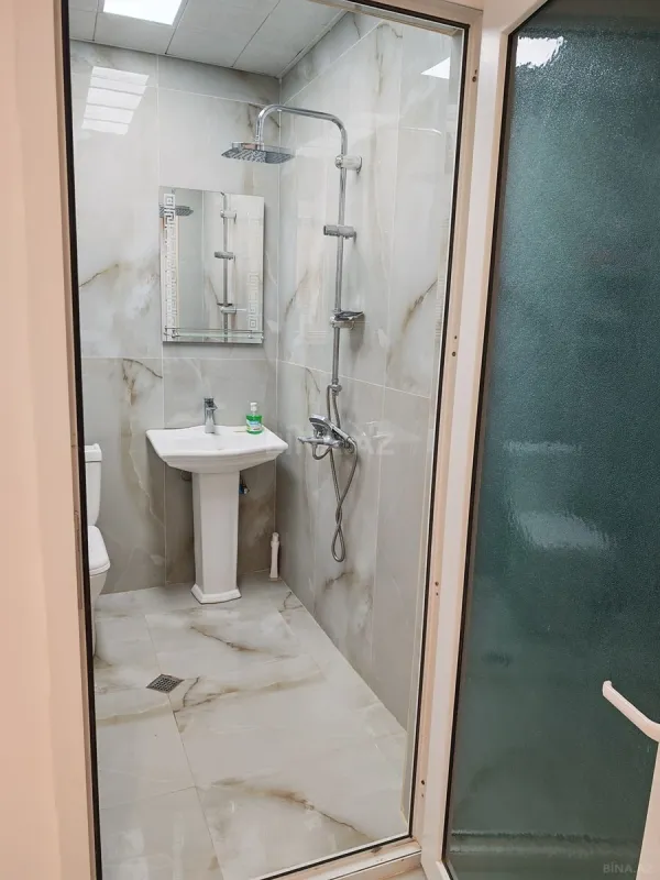 Satılır 2 otaqlı mənzil 72 m²