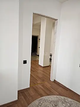 Satılır 2 otaqlı mənzil 72 m²