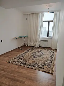 Satılır 2 otaqlı mənzil 72 m²