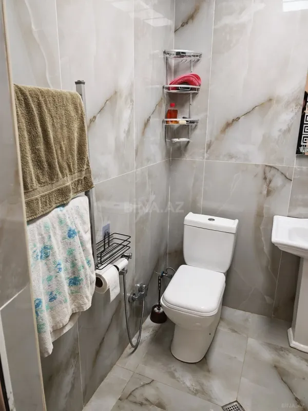 Satılır 2 otaqlı mənzil 72 m²