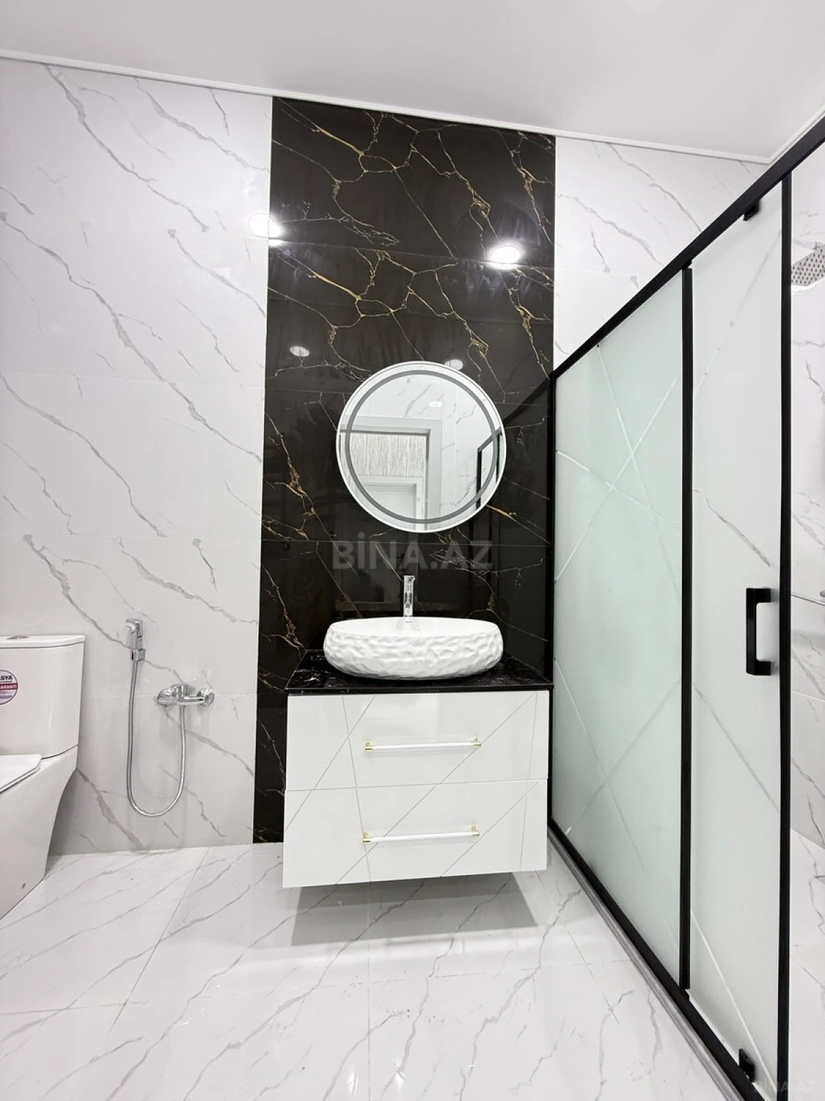 Satılır 4 otaqlı həyət evi 150 m²