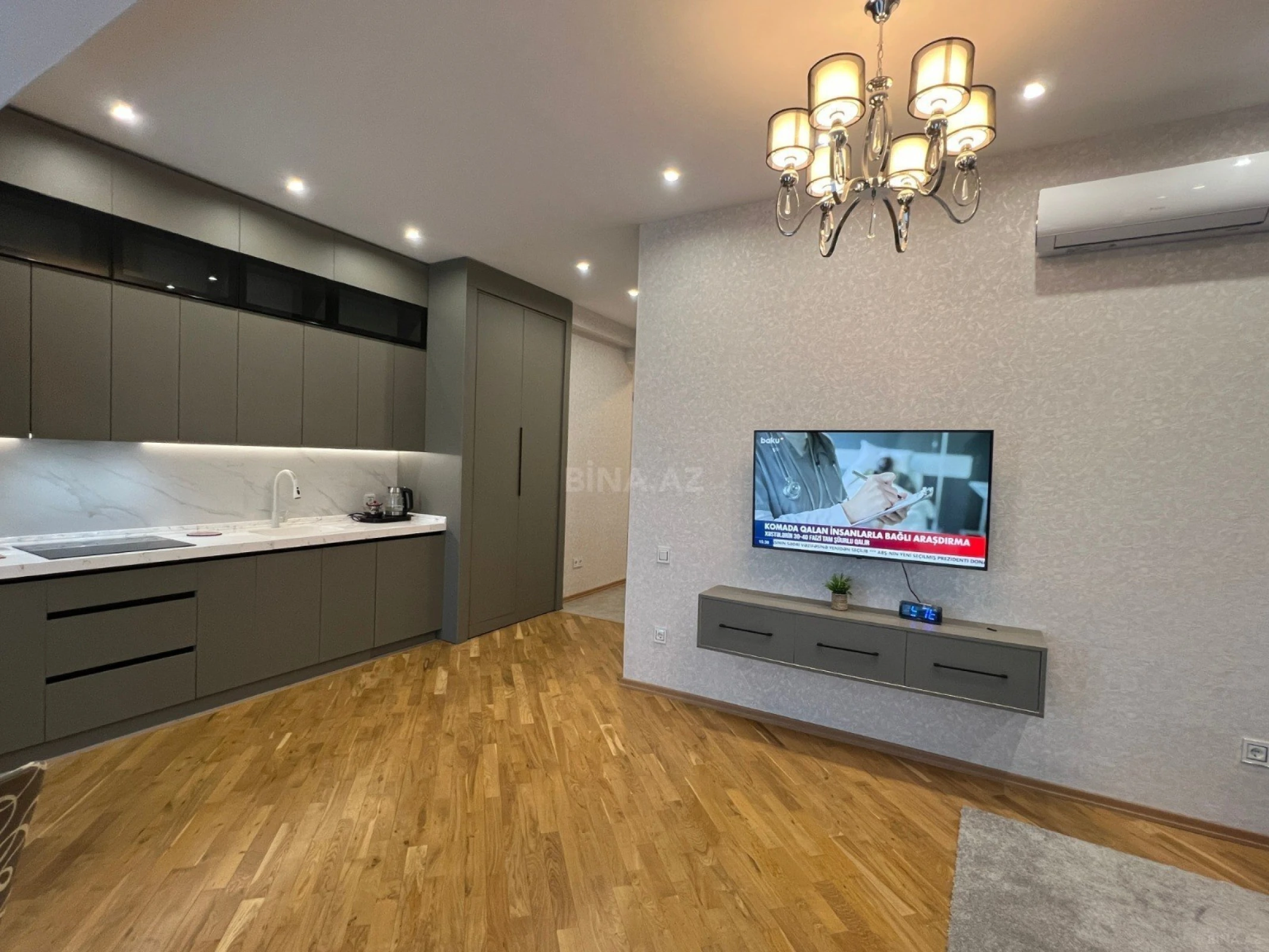 Satılır 3 otaqlı mənzil 102 m²