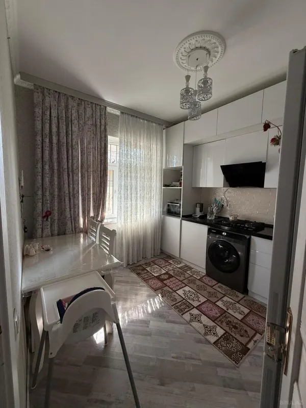 Satılır 3 otaqlı həyət evi 130 m²