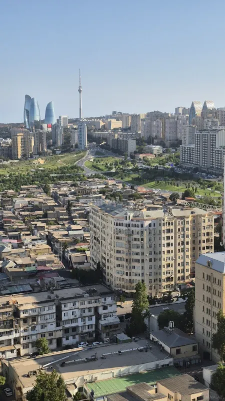 Satılır 3 otaqlı mənzil 276 m²