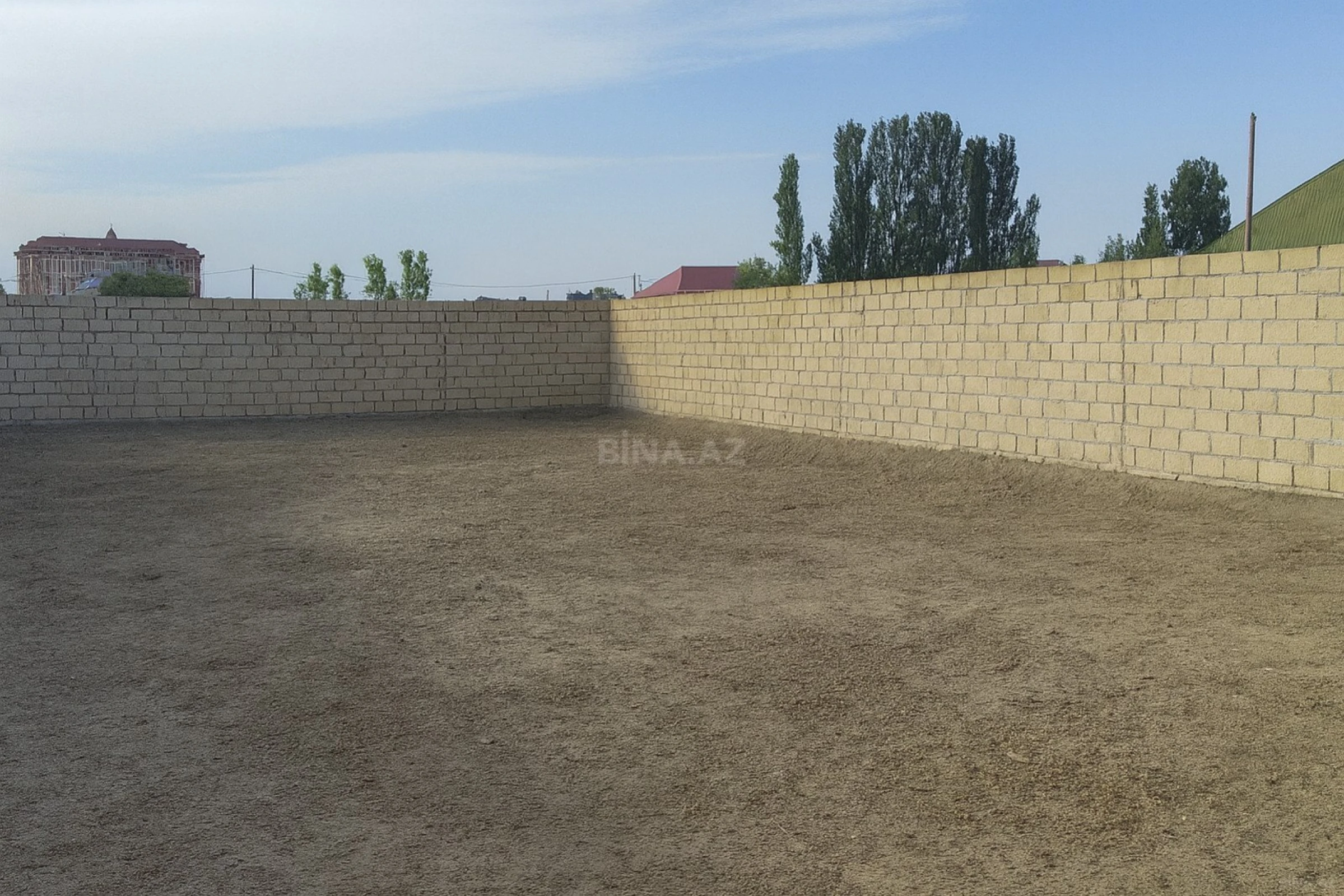 Satılır torpaq sahəsi 4 m²