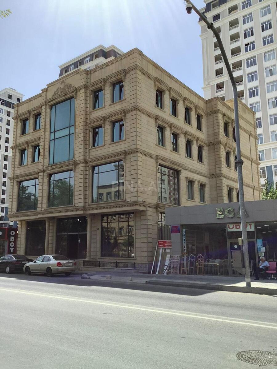 Satılır obyekt 1800 m² — Bakı, Nərimanov 1800.00 m²