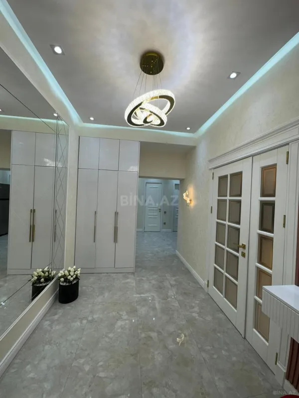 Satılır 3 otaqlı mənzil 100 m²