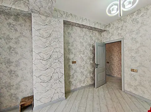 Satılır 3 otaqlı mənzil 85.4 m²