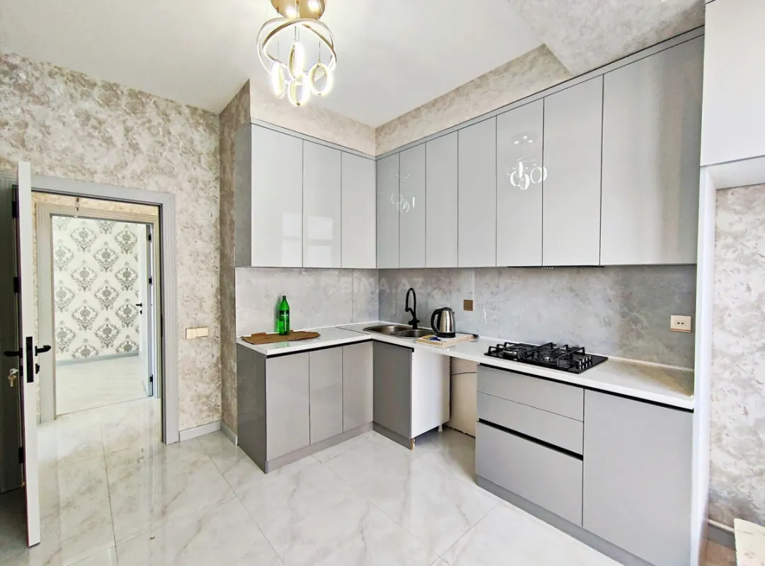Satılır 3 otaqlı mənzil 85.4 m²