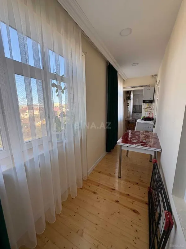 Satılır 4 otaqlı mənzil 100 m²