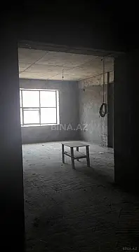 Satılır 4 otaqlı mənzil 145 m²
