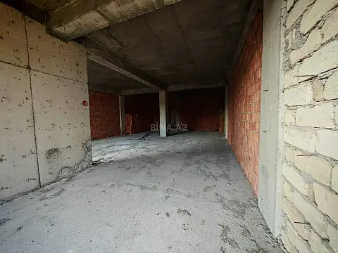 Satılır 2 otaqlı mənzil 124.1 m²