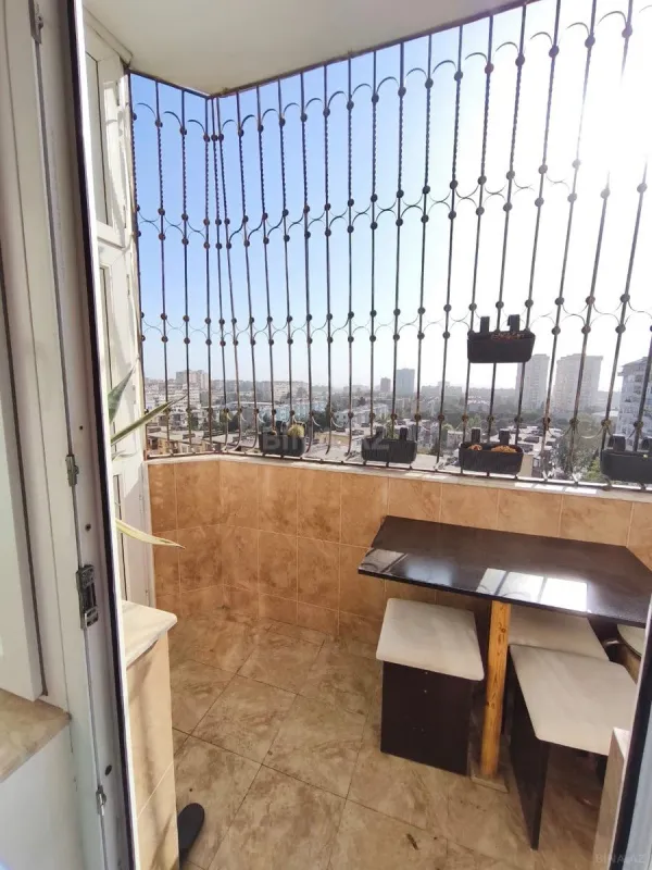 Satılır 3 otaqlı mənzil 102 m²