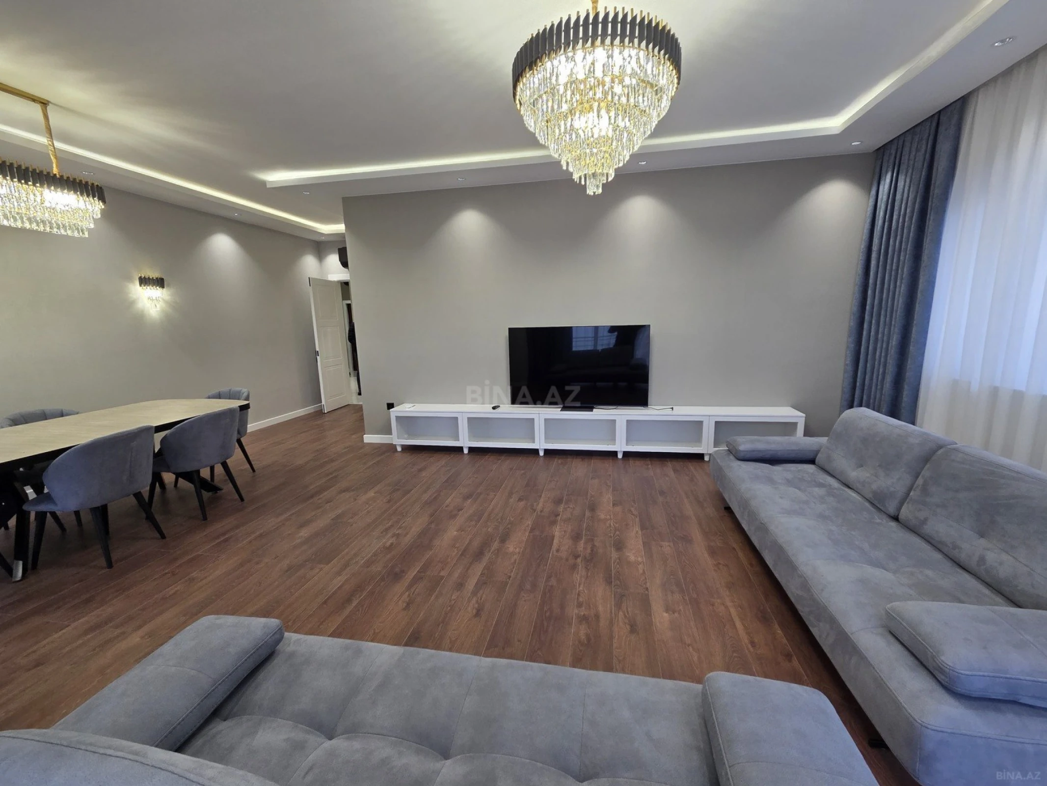 Kirayə verilir 3 otaqlı mənzil 157 m²