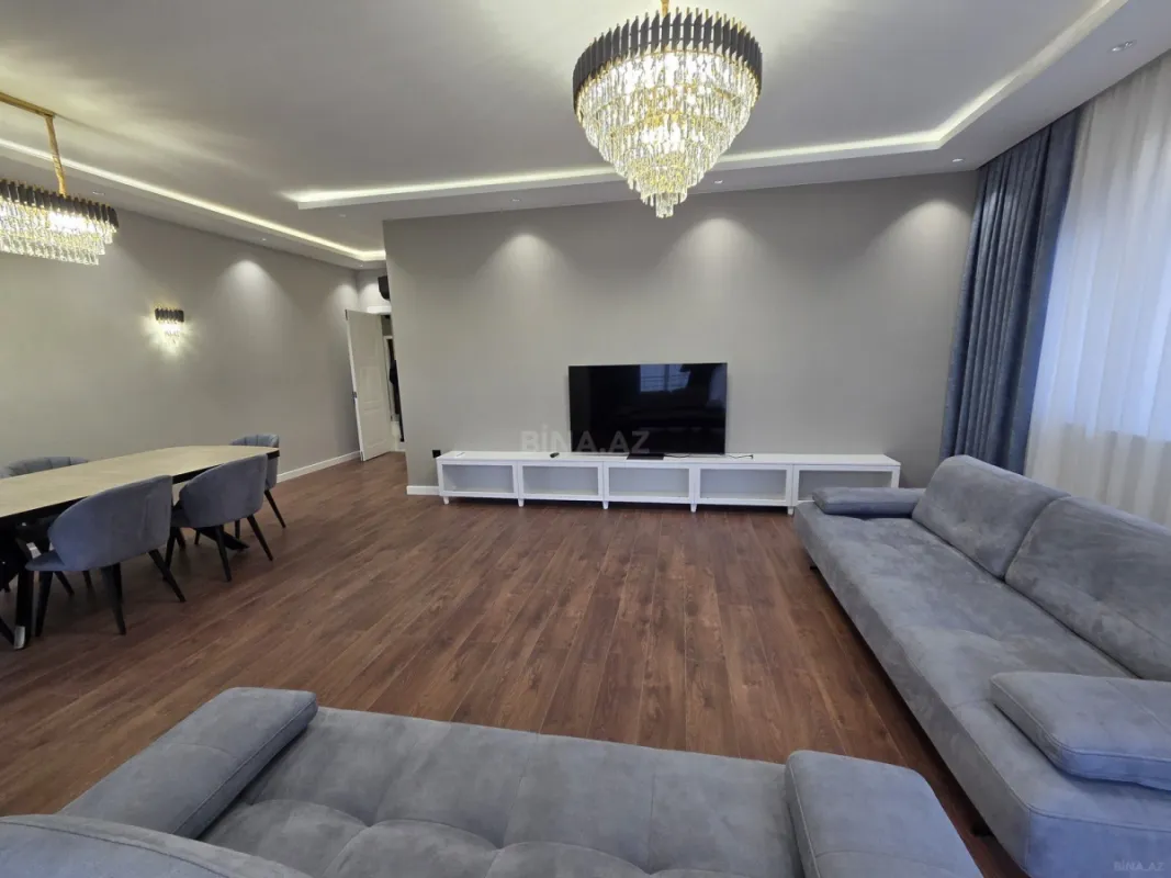 Kirayə verilir 3 otaqlı mənzil 157 m²