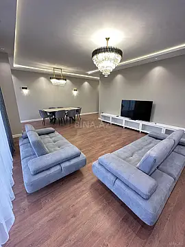 Kirayə verilir 3 otaqlı mənzil 157 m²