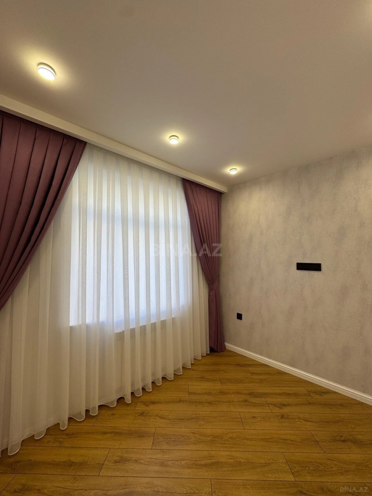 Satılır 3 otaqlı mənzil 65 m²