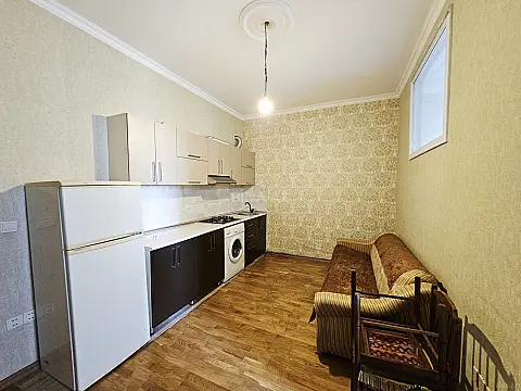 Kirayə verilir 2 otaqlı mənzil 41 m²