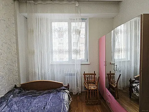 Kirayə verilir 2 otaqlı mənzil 41 m²