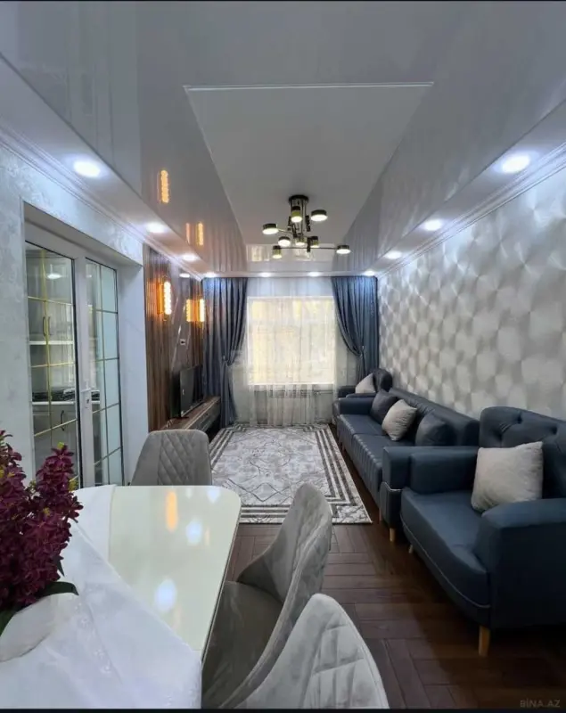 Satılır 2 otaqlı mənzil 70 m²