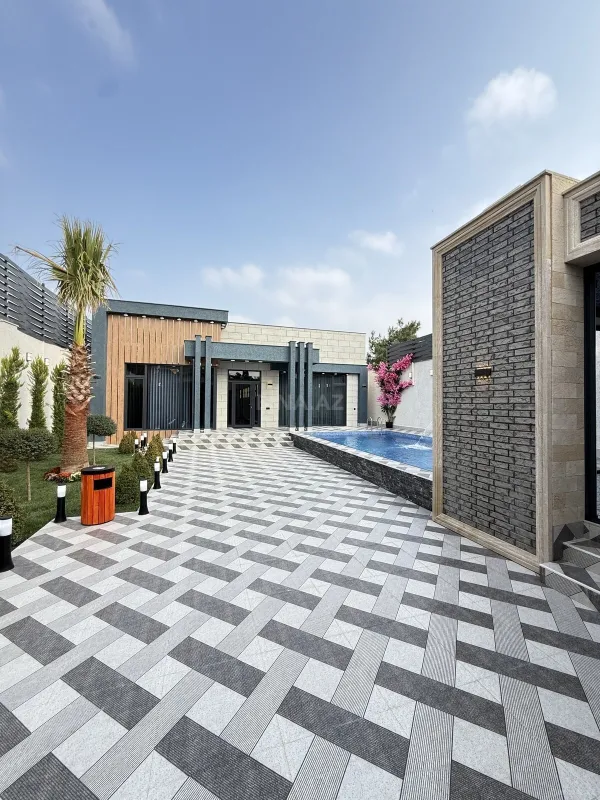 Satılır 5 otaqlı həyət evi 180 m²