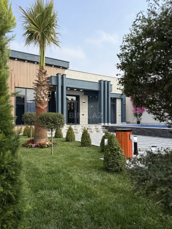 Satılır 5 otaqlı həyət evi 180 m²