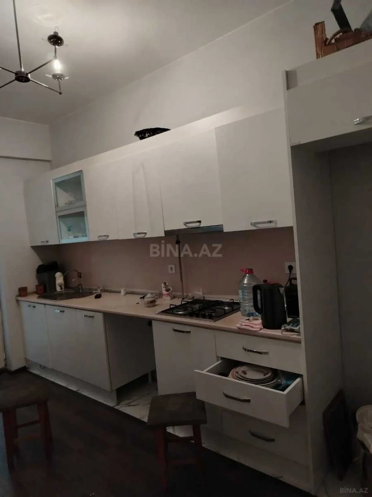 Satılır 1 otaqlı mənzil 52 m²